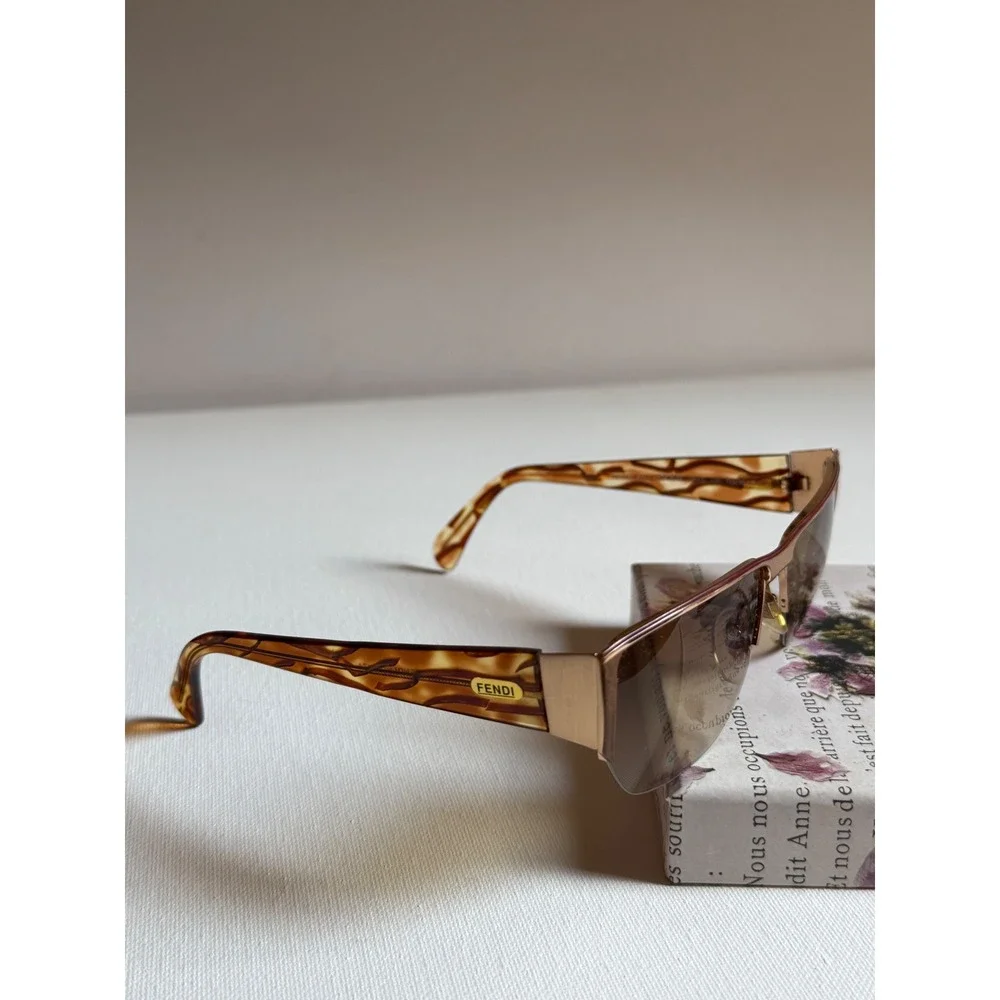 Fendi Vintage FS 120 Sunglasses Tortoise Gold Rimless Made in Italy with Case